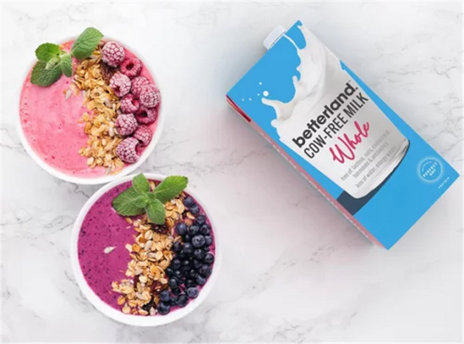 미생물로 만든 ‘소 없는 우유(cow-free milk)’