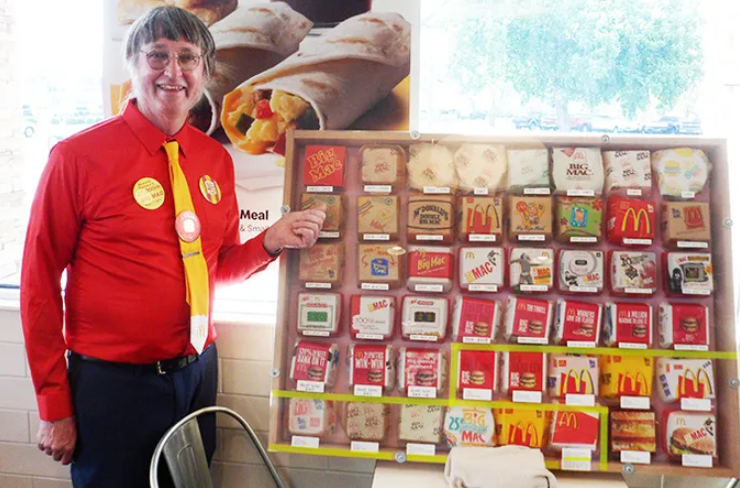 도날드 고르스키_빅맥 상자