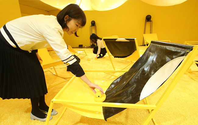 흔들의자로 다시 태어난 러버덕